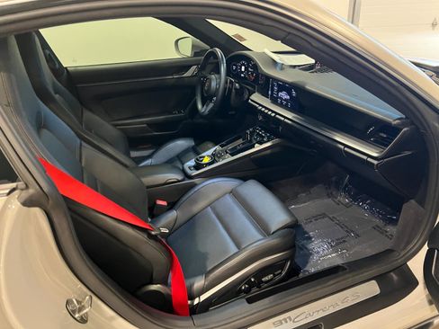 Used 2020 Porsche 911 Carrera 4S image 33