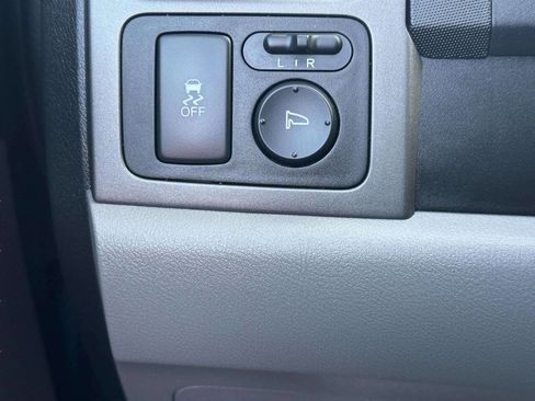 Used 2011 Honda CR-V EX image 28