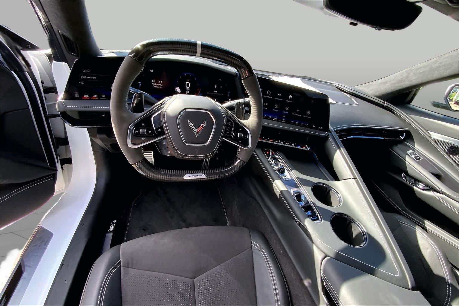 Used 2026 Chevrolet Corvette Z06 RWD image 5