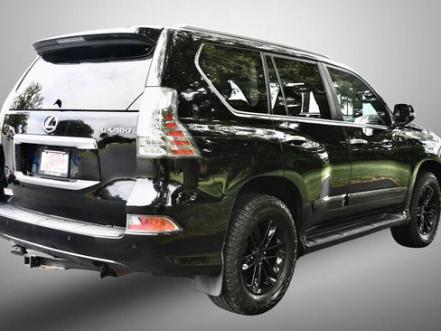 Used 2016 Lexus GX 460 Luxury AWD/4WD image 7