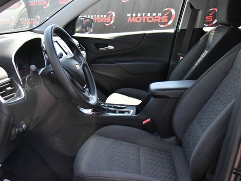 Used 2022 Chevrolet Equinox LT image 17