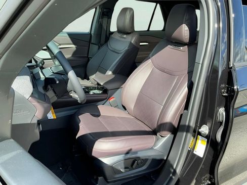 New 2026 Ford Explorer Platinum RWD image 27