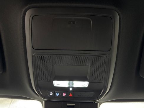 New 2026 Chevrolet Traverse LT image 19