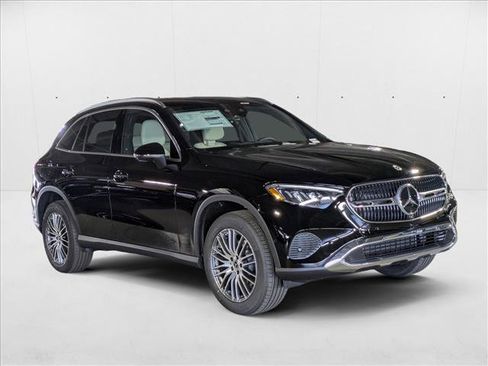 New 2026 Mercedes-Benz GLC 300 image 7