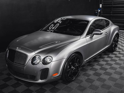 Used 2010 Bentley Continental GT Supersports image 25