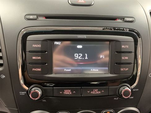 Used 2017 Kia Forte LX w/ LX Popular Package image 14