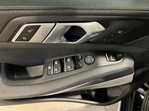 Used 2019 BMW X5 xDrive40i w/ Premium Package 2 image 27