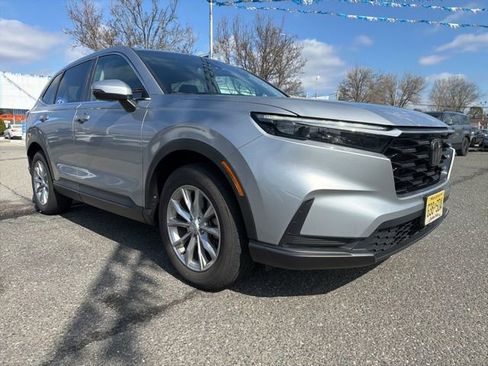 Used 2023 Honda CR-V EX image 2