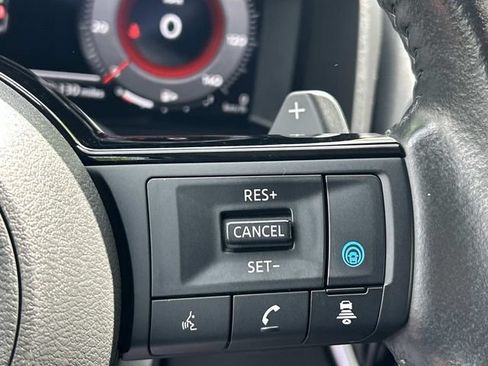 Used 2023 Nissan Rogue Platinum w/ Platinum Premium Package AWD/4WD image 31