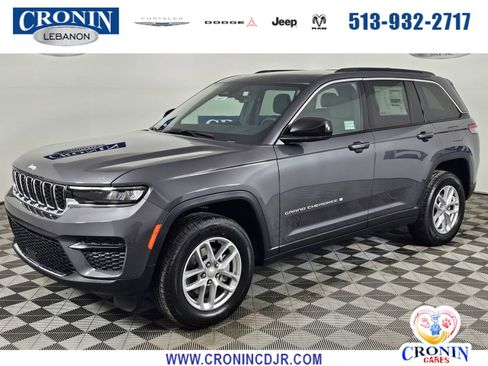 New 2026 Jeep Grand Cherokee Laredo AWD/4WD image 1