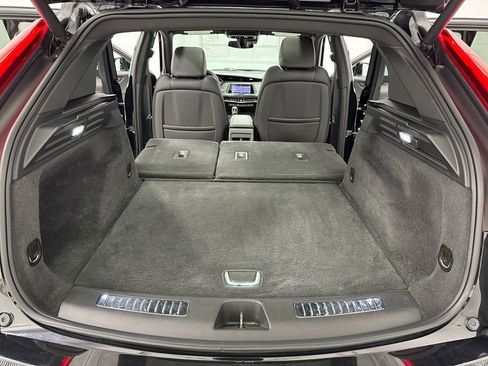 Used 2019 Cadillac XT4 Premium Luxury image 28