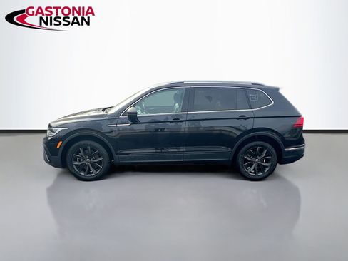 Used 2024 Volkswagen Tiguan SE image 5