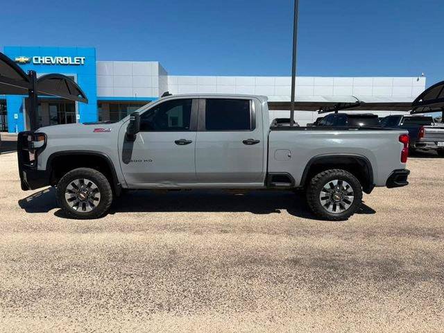 Used 2024 Chevrolet Silverado 2500 Custom w/ Custom Convenience Package AWD/4WD image 8