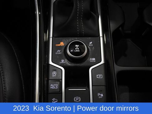 Used 2023 Kia Sorento SX AWD/4WD image 28