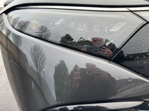 Used 2023 Mercedes-Benz EQS 450+ 4MATIC Sedan image 12