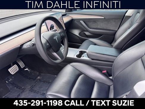 Used 2022 Tesla Model 3 Performance image 10