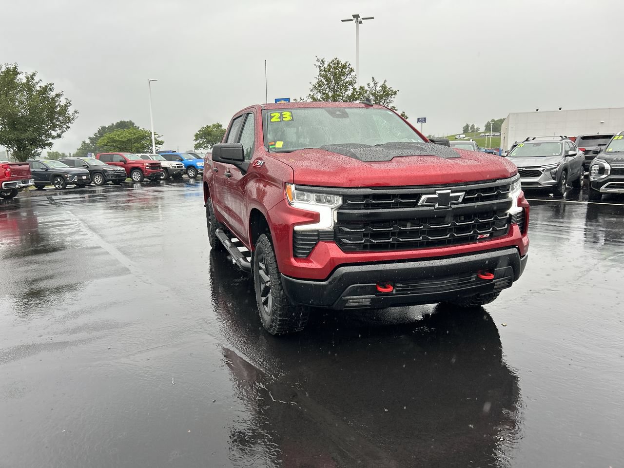 Used 2023 Chevrolet Silverado 1500 LT Trail Boss w/ Convenience Package II AWD/4WD image 1
