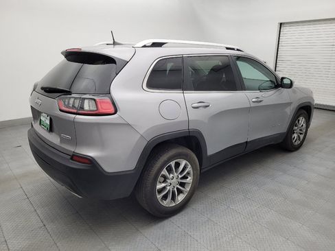 Used 2019 Jeep Cherokee Latitude Plus FWD image 9