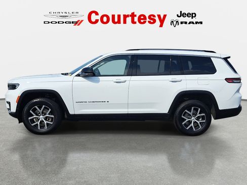 Certified 2023 Jeep Grand Cherokee L Limited AWD/4WD image 7