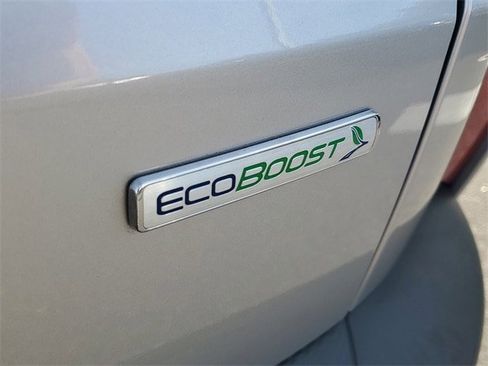 Used 2020 Ford Escape SEL image 7