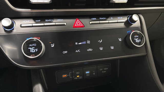 New 2026 Hyundai Sonata SEL AWD/4WD image 17