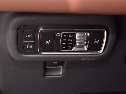 New 2026 Lincoln Nautilus Reserve w/ Jet Appearance Package image 33