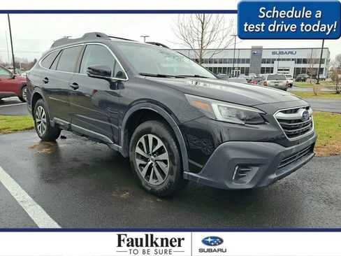 Used 2020 Subaru Outback Premium image 1