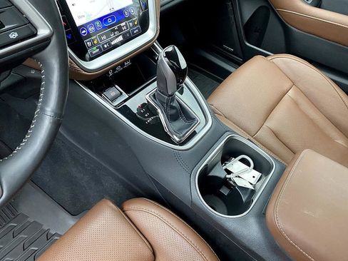 Used 2025 Subaru Outback Touring image 19