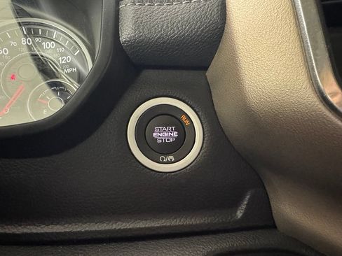 Used 2021 RAM 1500 Laramie AWD/4WD image 27
