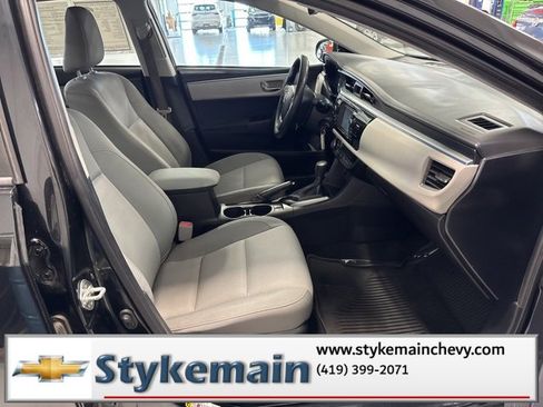Used 2014 Toyota Corolla LE image 16