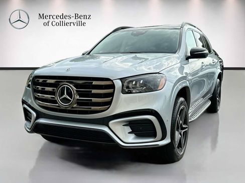 Used 2026 Mercedes-Benz GLS 450 4MATIC image 1