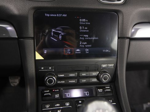 Used 2025 Porsche 718 Cayman image 20