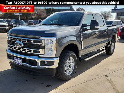 New 2026 Ford F250 XLT w/ FX4 Off-Road Package