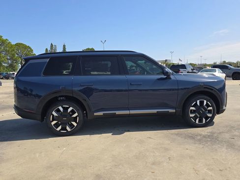 New 2027 Kia Telluride S image 9