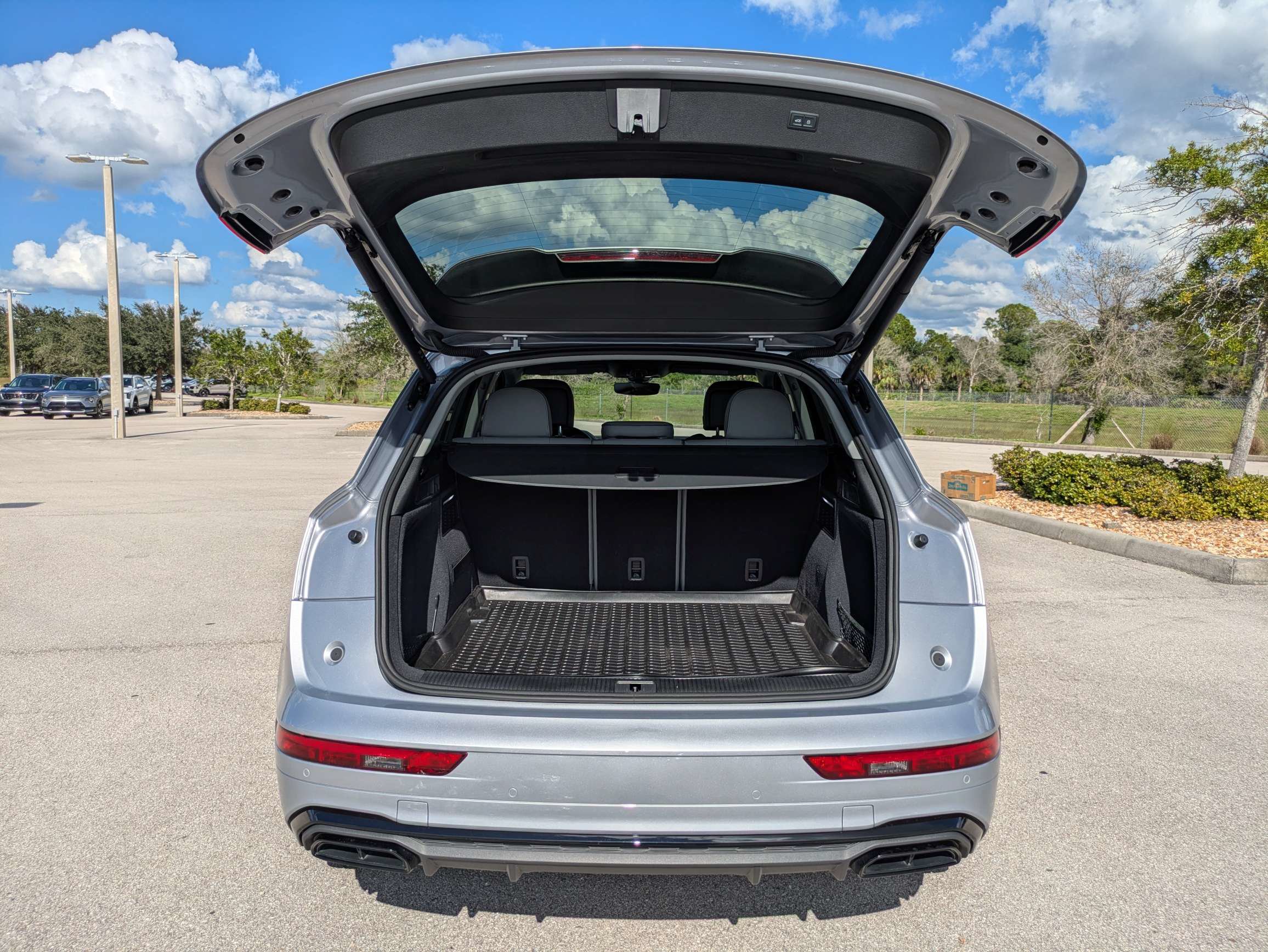 Used 2023 Audi Q5 2.0T Premium Plus w/ Premium Plus Package AWD/4WD image 33