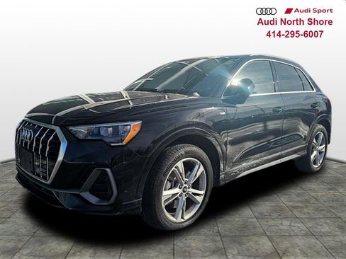 Used 2022 Audi Q3 2.0T Premium w/ Convenience Package image 1