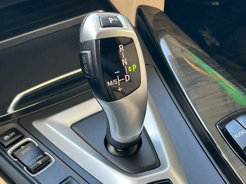 Used 2017 BMW 330e RWD image 26