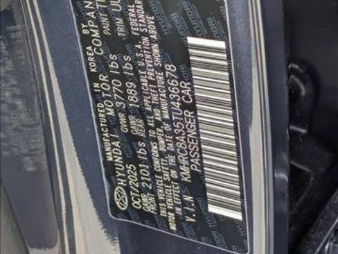 New 2026 Hyundai Venue SEL image 16