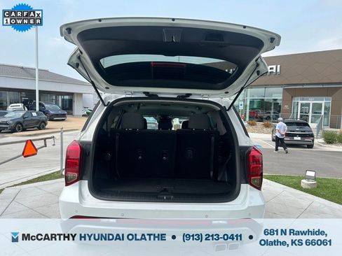 Used 2023 Hyundai Palisade SE AWD/4WD image 18