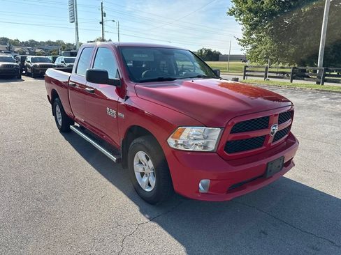 Used 2016 RAM 1500 Express AWD/4WD image 2