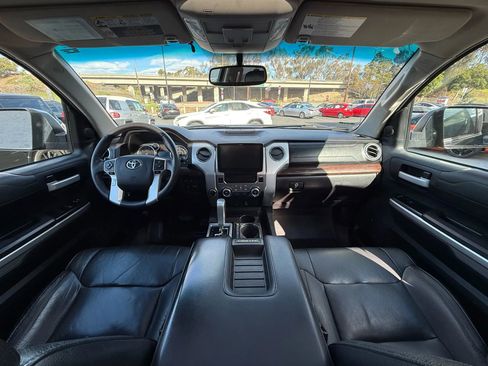 Used 2016 Toyota Tundra Limited image 27