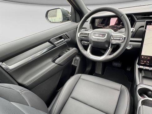 New 2027 GMC Terrain Elevation w/ Elevation Premium Package AWD/4WD image 19