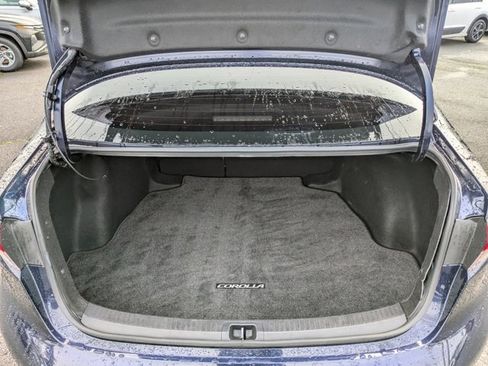Used 2022 Toyota Corolla LE image 25