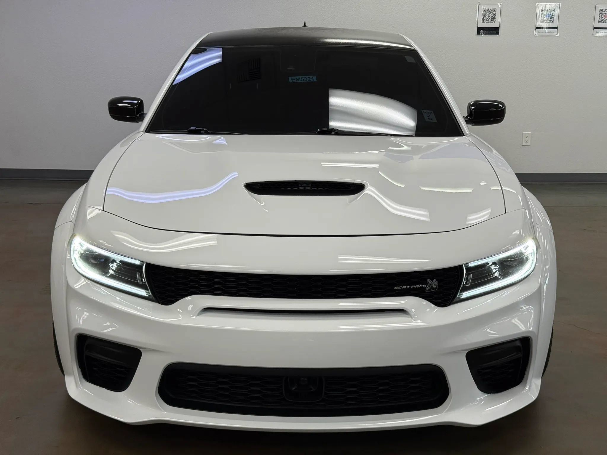 Used 2023 Dodge Charger Scat Pack RWD image 3