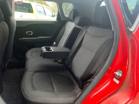 Used 2017 Kia Soul + w/ Designer's Package image 23