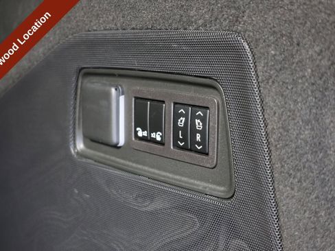 Used 2023 Cadillac Escalade V AWD/4WD image 48