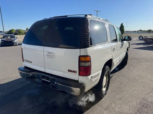 Used 2000 GMC Yukon SLE AWD/4WD image 4