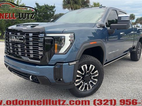 Used 2026 GMC Sierra 2500 Denali Ultimate AWD/4WD image 1
