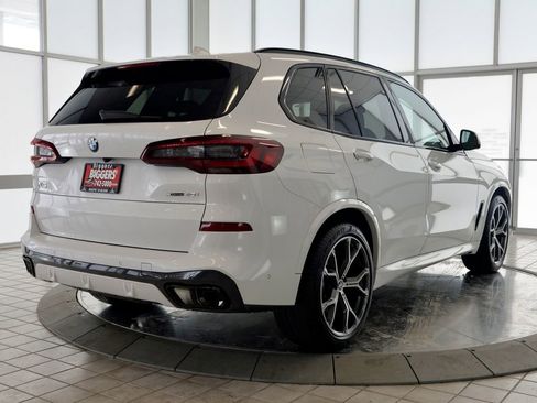 Used 2023 BMW X5 xDrive40i w/ Executive Package image 8