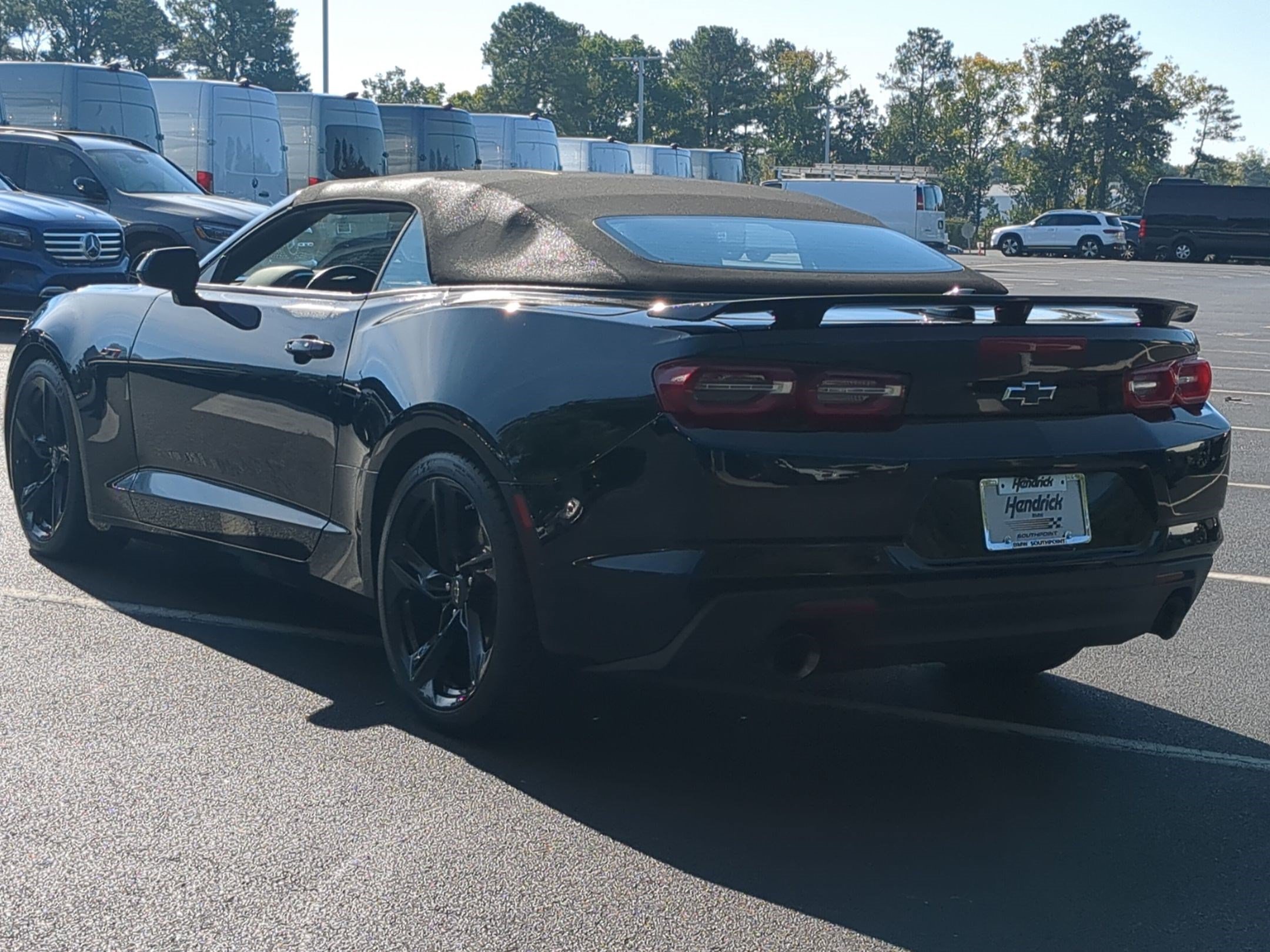 Used 2023 Chevrolet Camaro LT RWD image 8